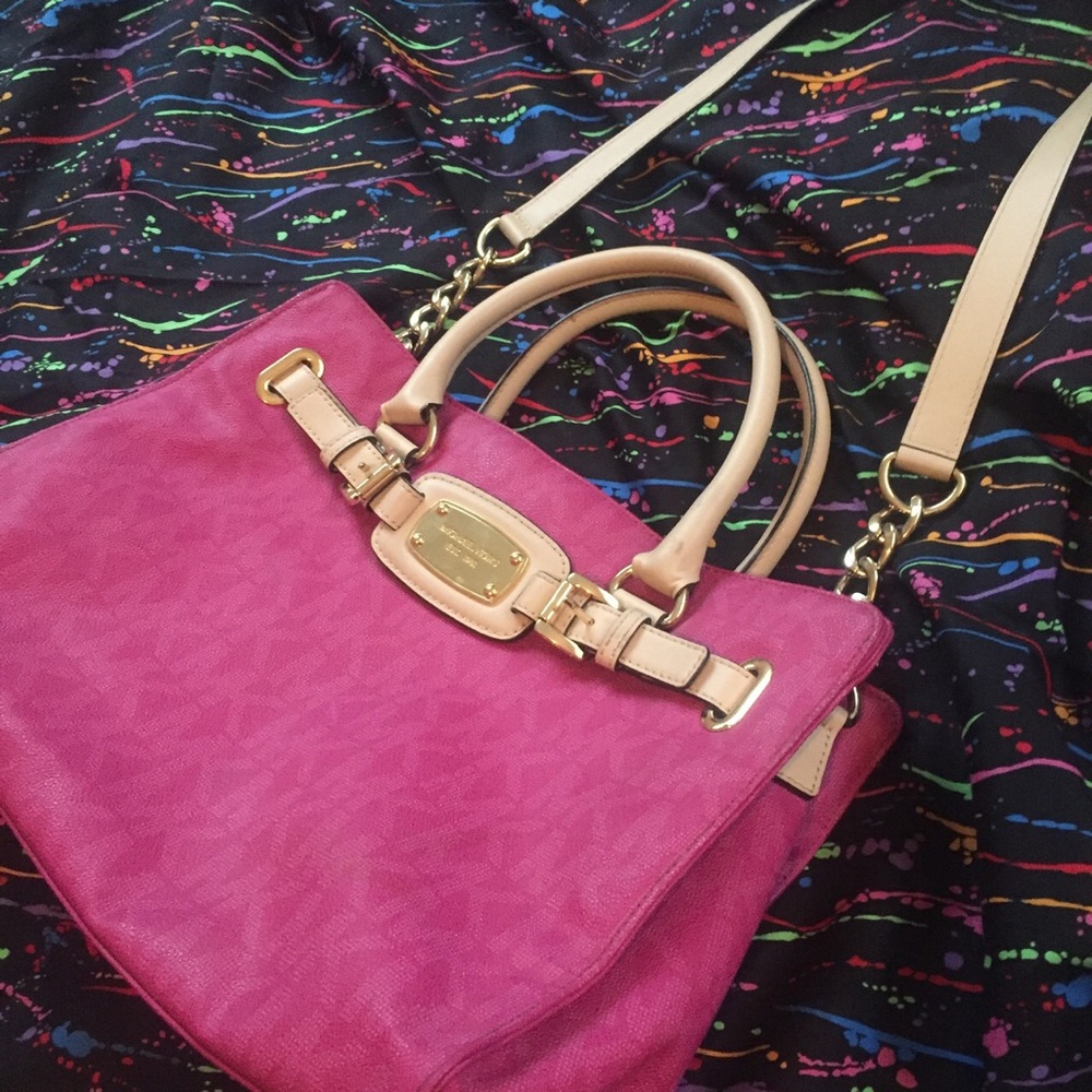 MICHAEL KORS PINK CROSSBODY!